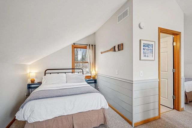 W9350 County Road V, Poynette, WI 53955