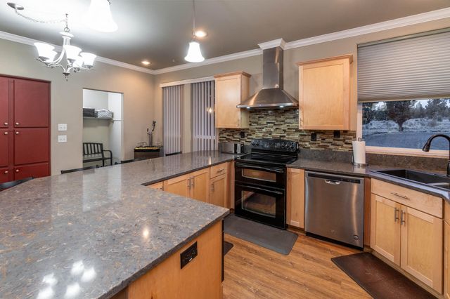 3247 SE Yuma Road, Prineville, OR 97754