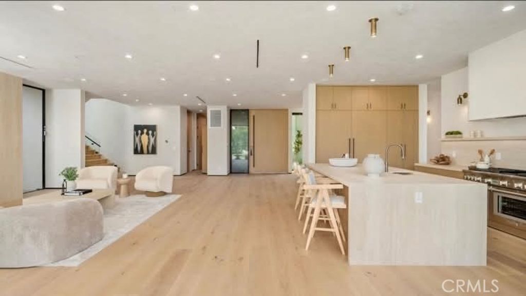 15447 Huston, Sherman Oaks, CA 91403 — photo 3