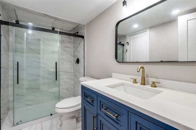 3022 Forest Lane 315, Dallas, TX 75234