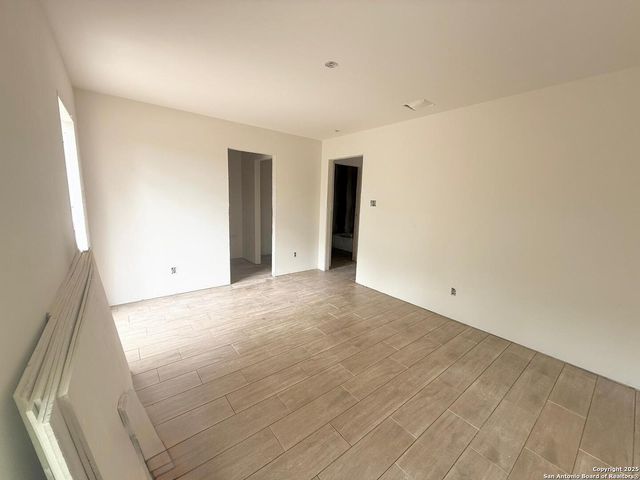 709 Burr Oak, Canyon Lake, TX 78133