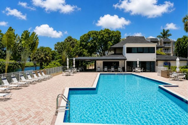 7745 SW 86th Street D118, Miami, FL 33143