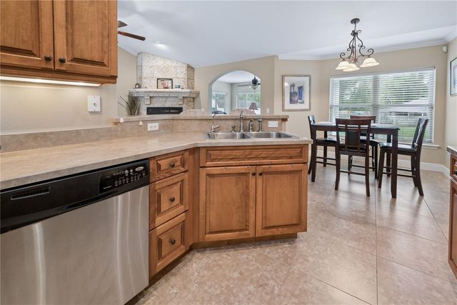 376 SW FIELDSTONE COURT, Lake City, FL 32024