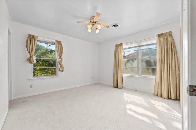 1105 E Applegate DR, Austin, TX 78753