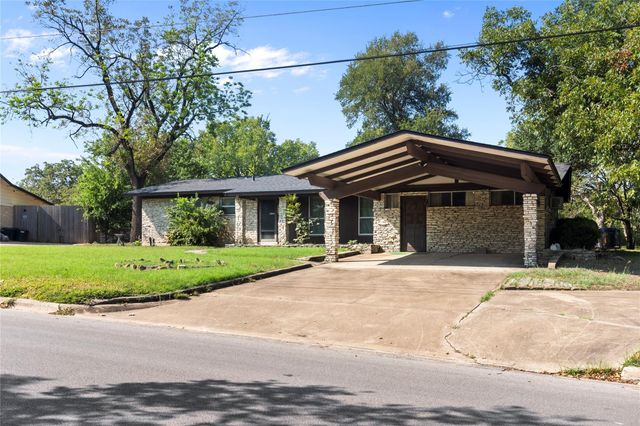 1105 E Applegate DR, Austin, TX 78753