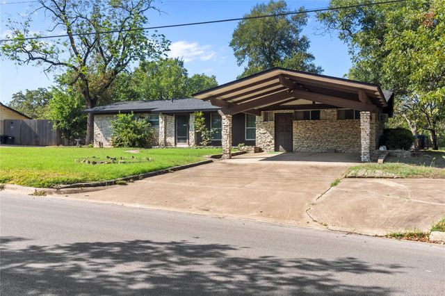 1105 E Applegate DR, Austin, TX 78753