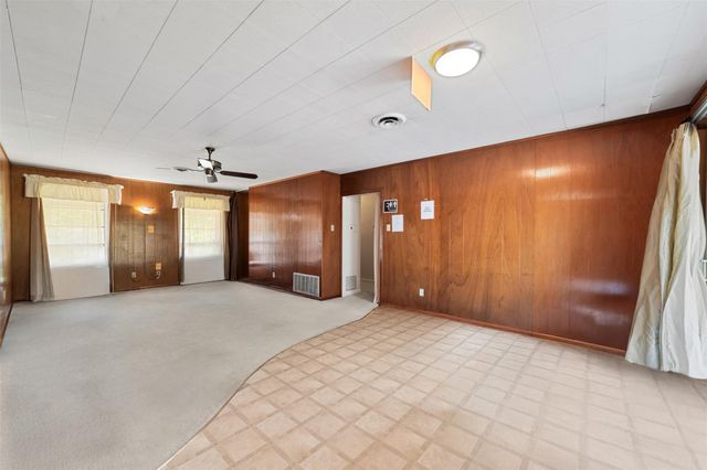 1105 E Applegate DR, Austin, TX 78753