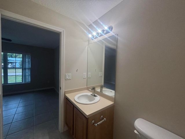 9166 SE 63rd Drive, Okeechobee, FL 34974