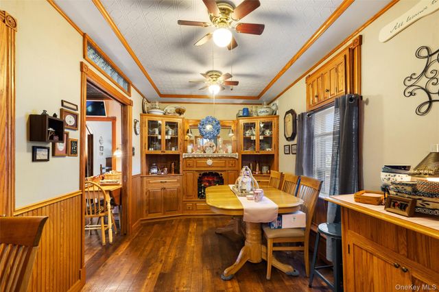 7004 57th Road, Maspeth, NY 11378