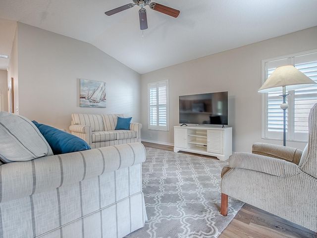 17101 SE 94TH BERRIEN COURT, The Villages, FL 32162