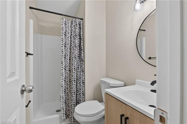 4217 Langley CT, Virginia Beach, VA 23453