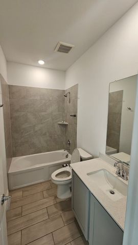1022 Lakebend Court, Lewisville, TX 75010