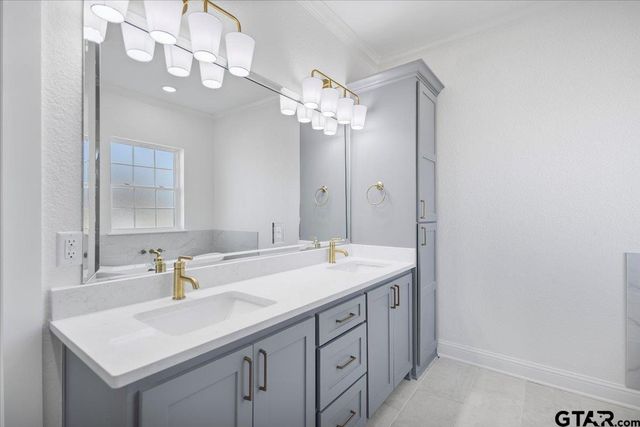 15574 County Road 434, Lindale, TX 75771