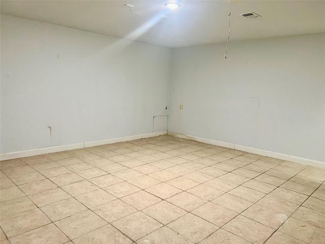 5914 Dream Court, Houston, TX 77085