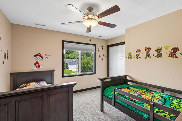 3435 E Herold Avenue, Des Moines, IA 50320