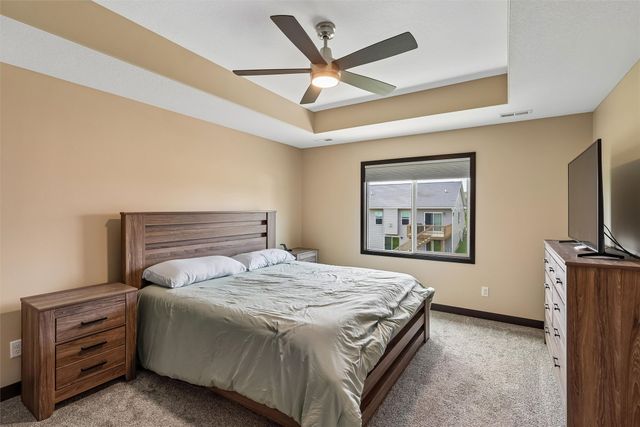3435 E Herold Avenue, Des Moines, IA 50320