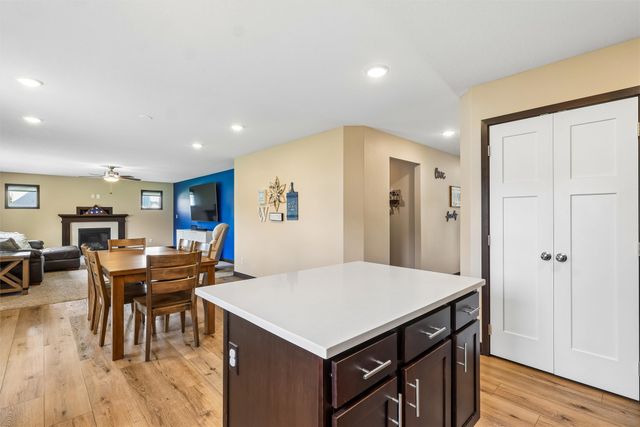 3435 E Herold Avenue, Des Moines, IA 50320
