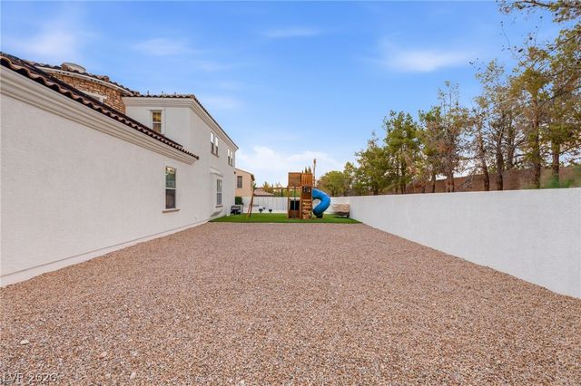 11830 Kingsbarns Court, Las Vegas, NV 89141