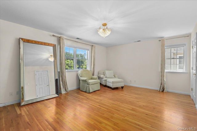 120 Woodruff Avenue, Scarsdale, NY 10583