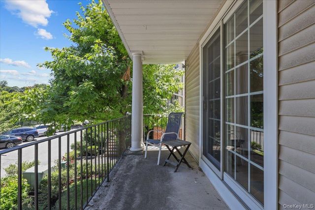 120 Woodruff Avenue, Scarsdale, NY 10583