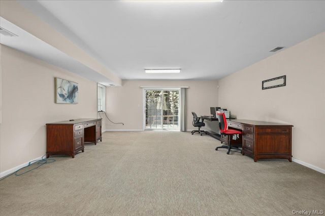 120 Woodruff Avenue, Scarsdale, NY 10583
