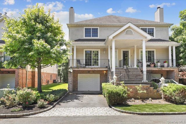 120 Woodruff Avenue, Scarsdale, NY 10583