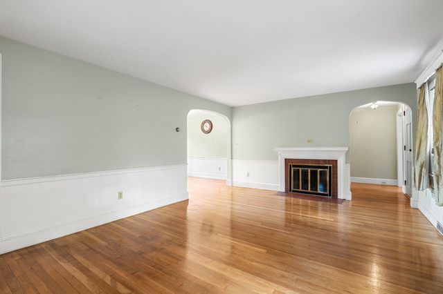 140 Wilson St, Brockton, MA 02301