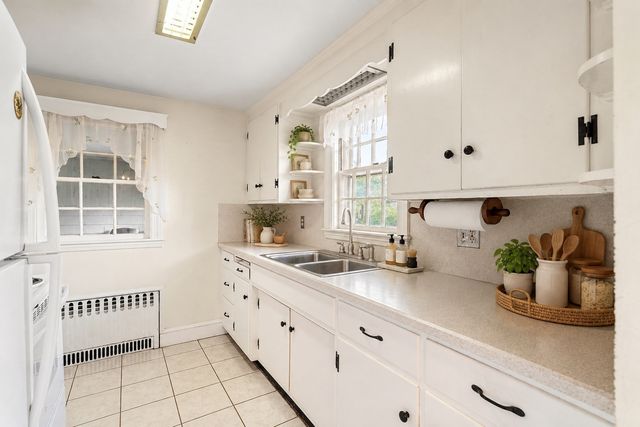 140 Wilson St, Brockton, MA 02301