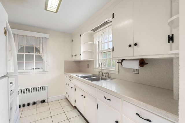 140 Wilson St, Brockton, MA 02301