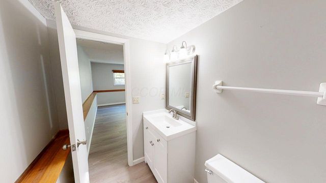 5709 Nike Drive, Hilliard, OH 43026