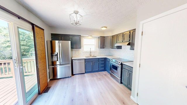 5709 Nike Drive, Hilliard, OH 43026