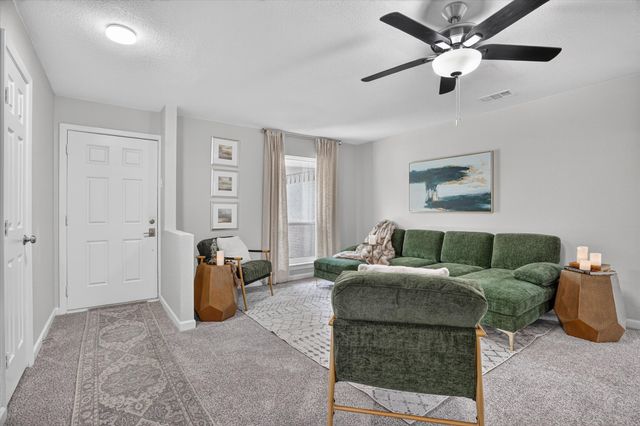 404 NW Wintercrest Road, Burleson, TX 76028