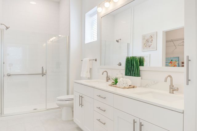 555 Lakeview Parkway, Vernon Hills, IL 60061