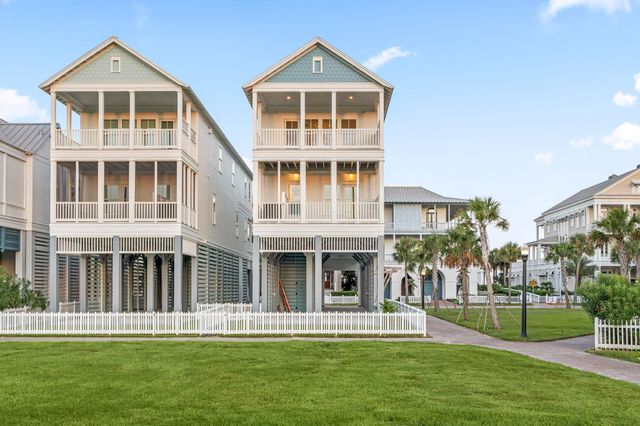 2602 E Seaside Drive, Galveston, TX 77550