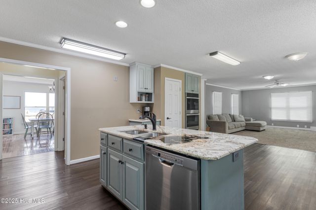 709 Small Drive, Elizabeth City, NC 27909