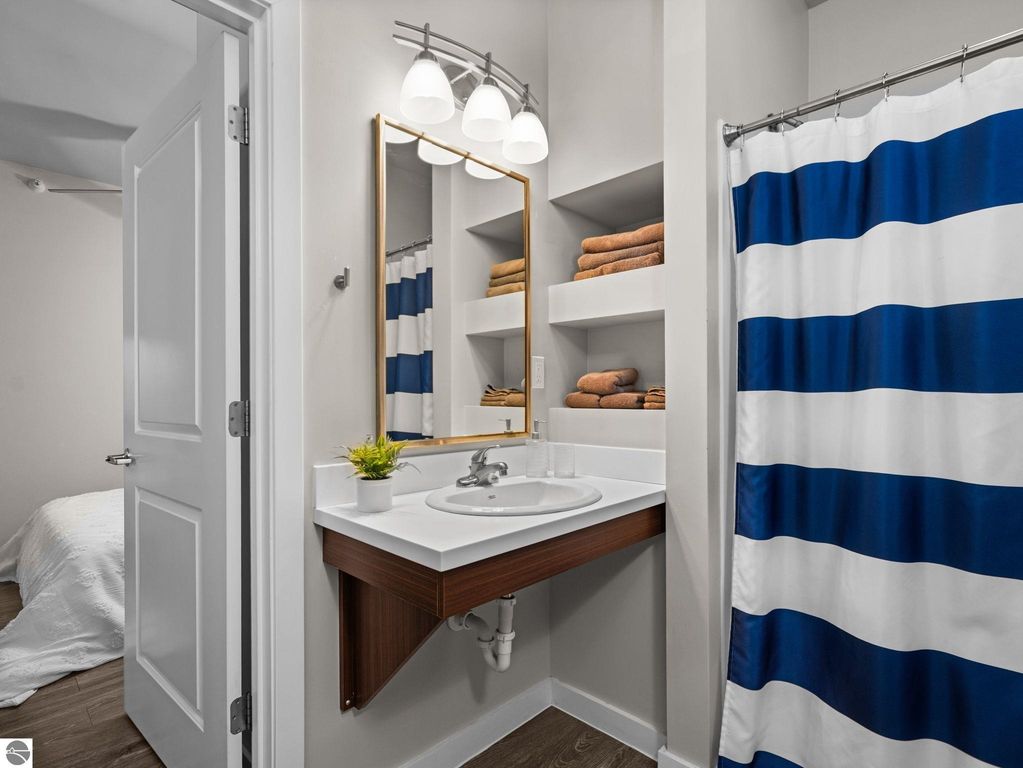 Image 10 of property listing at 619 E Eighth Street # 10, Traverse City, MI 49686