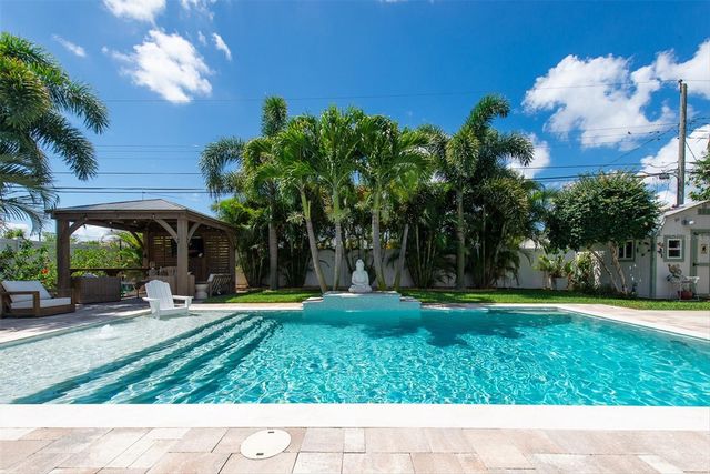 3662 27TH AVENUE N, St Petersburg, FL 33713