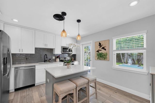 3662 27TH AVENUE N, St Petersburg, FL 33713