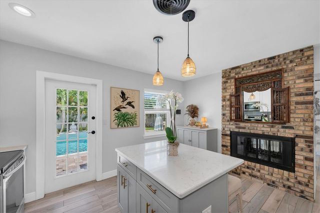 3662 27TH AVENUE N, St Petersburg, FL 33713