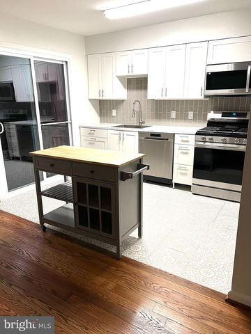 14847 WINDING LOOP, Woodbridge, VA 22191