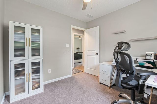 3694 Westbrook Drive, Hilliard, OH 43026