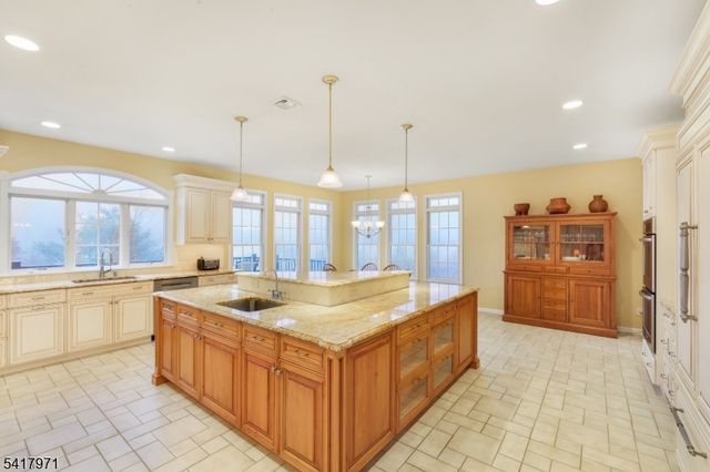 14 Cooper Rd, Mendham Twp., NJ 07945
