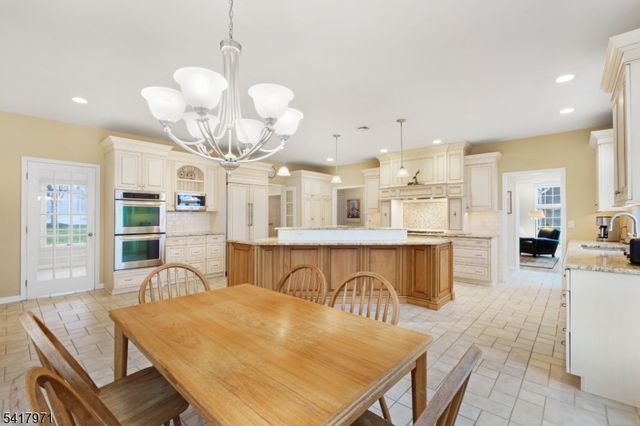 14 Cooper Rd, Mendham Twp., NJ 07945