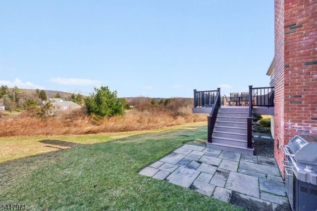 14 Cooper Rd, Mendham Twp., NJ 07945