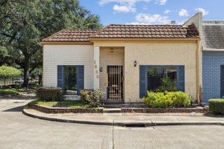 1636 S Gessner Road, Houston, TX 77063