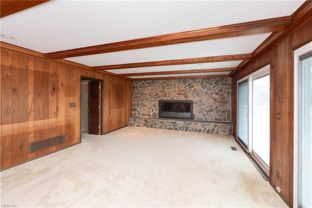 8806 Ocean Front AVE, Virginia Beach, VA 23451