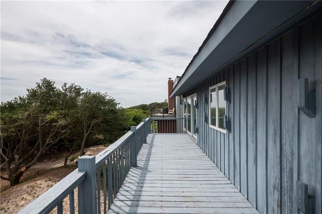 8806 Ocean Front AVE, Virginia Beach, VA 23451