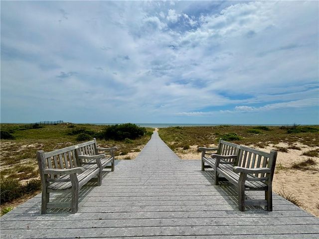 8806 Ocean Front AVE, Virginia Beach, VA 23451