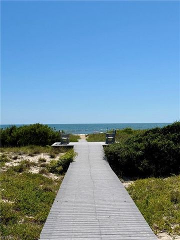 8806 Ocean Front AVE, Virginia Beach, VA 23451