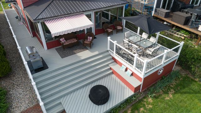 8811 Waruf Avenue, Portage City, MI 49002